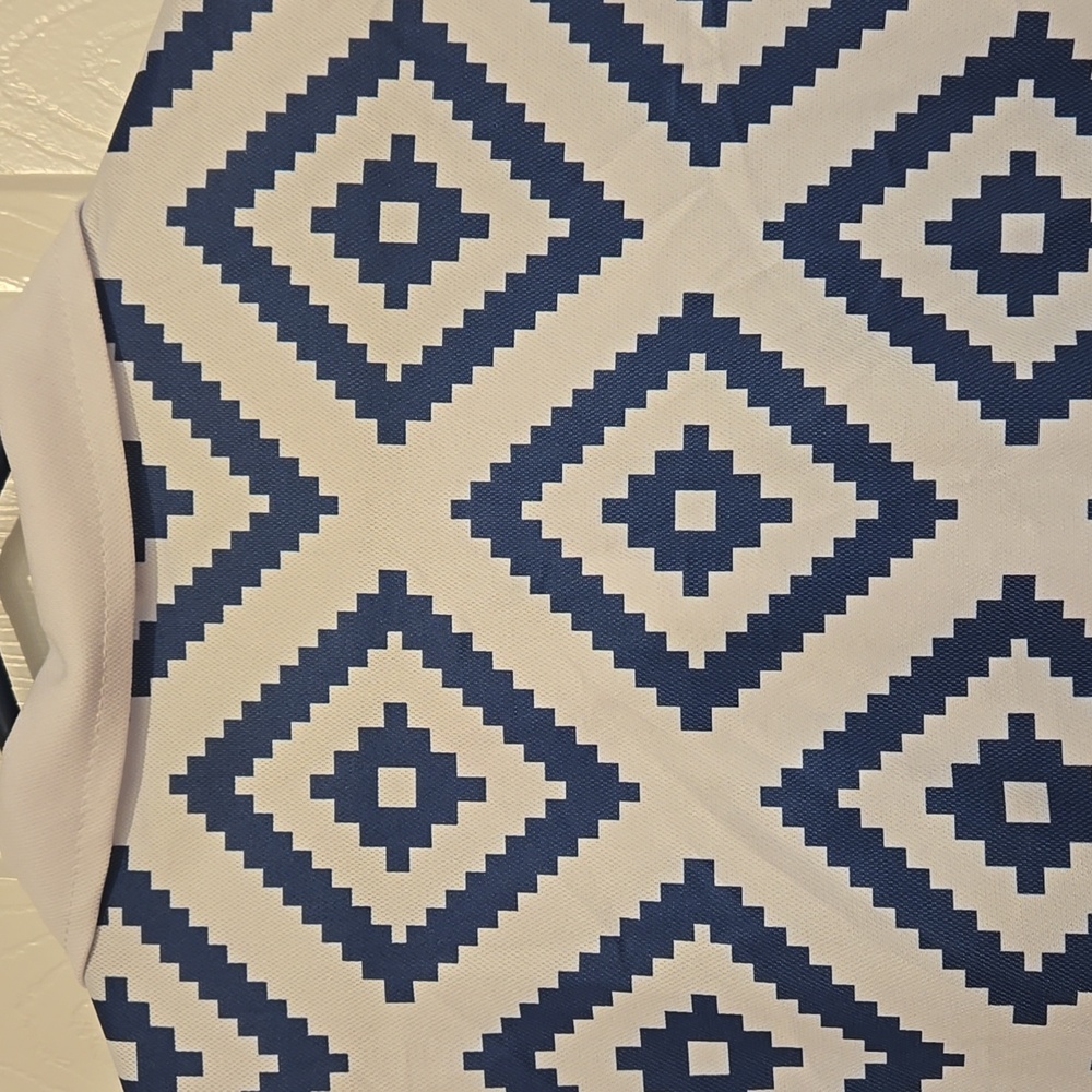 Men's Blue & White Geometric Print Zip-Up Top | Short Sleeve Casual Chic, 2XL - Picture 6 of 7